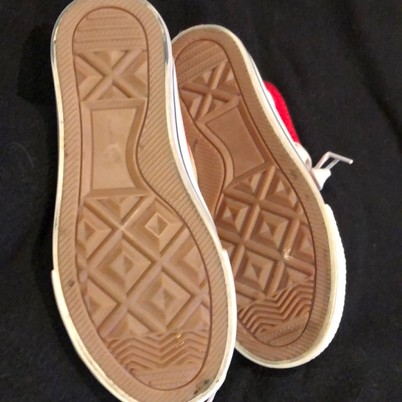 Red high tops - Picture 3 of 4